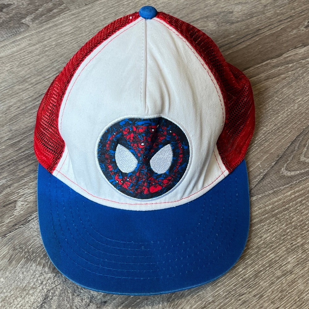 Marvel Spider-Man Trucker Hat Red White Blue Comic Print Underbrim Snapback Cap